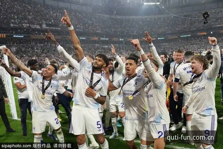 五夺欧联杯，埃梅里封神之夜——资深球迷复盘维拉夺冠的实战经验